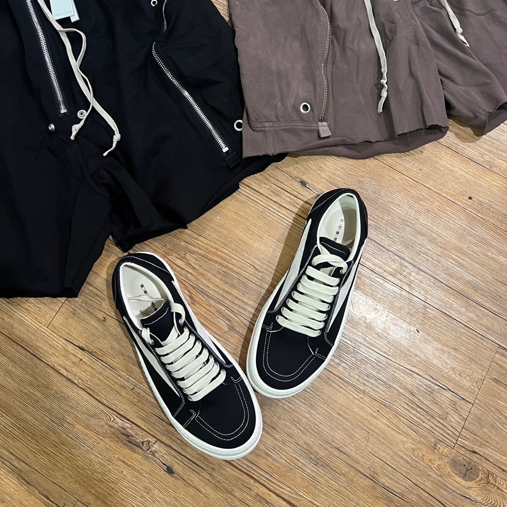Nib rick Owens size 42 Black and Cream Low-Top Canvas Sneakers - Men's